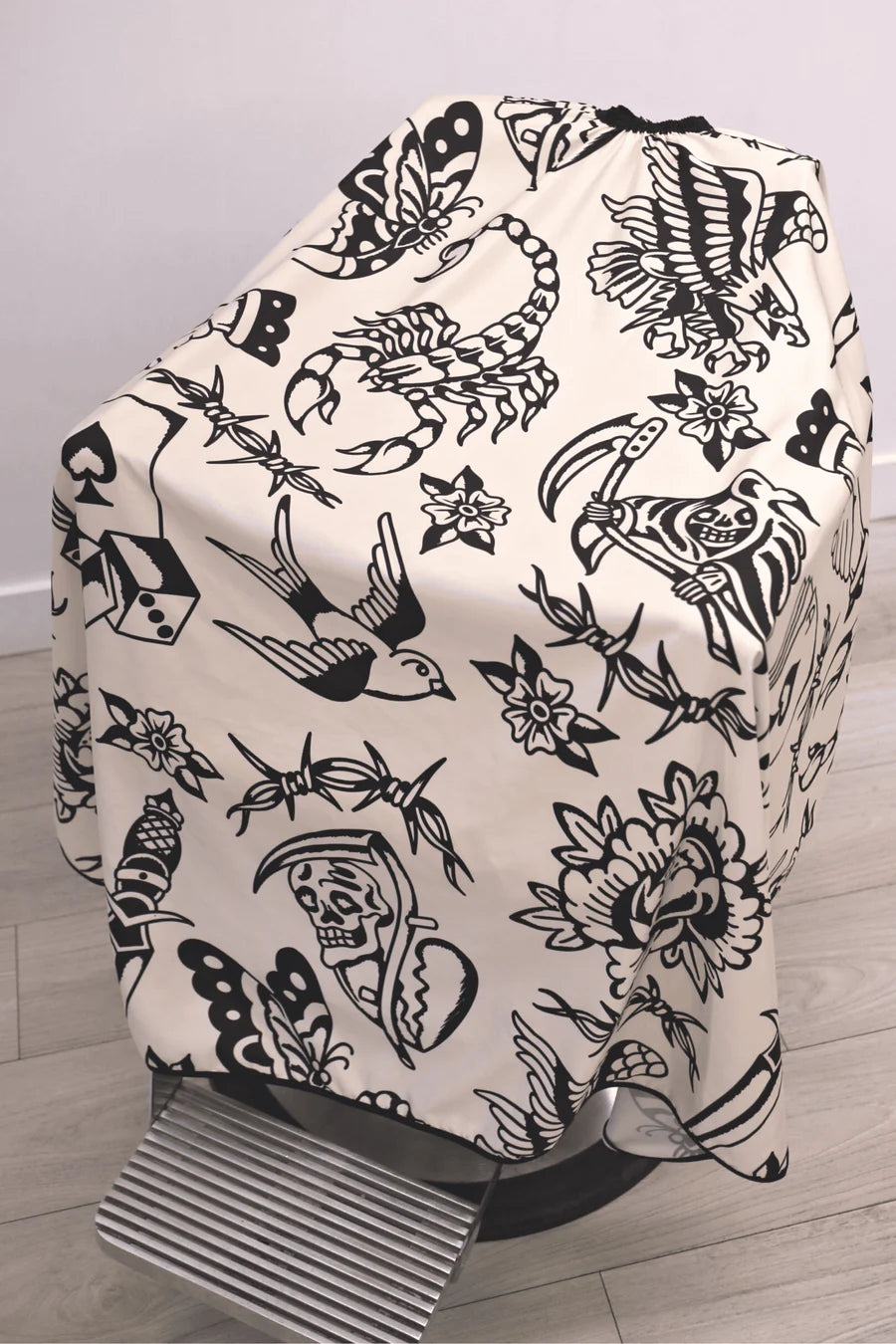 HighTop Capes "Cream Flash"